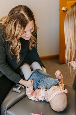 Chiropractor Eau Claire WI Danielle Knetter Pediatric Care